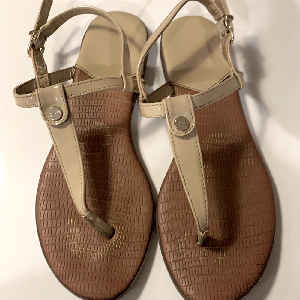 Circus by Sam Edelman size 7M thong style sandal Gently used. Style: Cayden